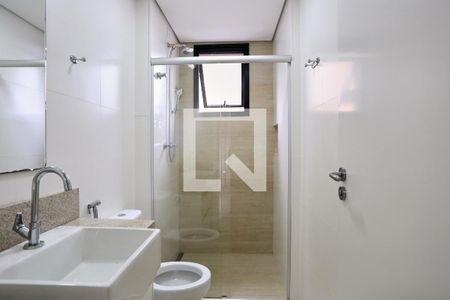 Banheiro da Suíte de apartamento para alugar com 2 quartos, 124m² em Cruzeiro, Belo Horizonte