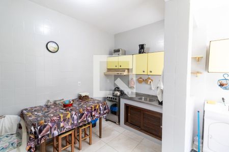 Cozinha de apartamento à venda com 2 quartos, 83m² em Centro Histórico, Porto Alegre