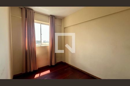 quarto  de apartamento à venda com 2 quartos, 50m² em Colégio Batista, Belo Horizonte
