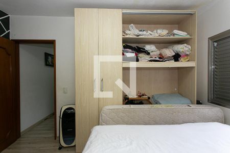 Suíte 1 de casa para alugar com 2 quartos, 120m² em Vila Carrão, São Paulo