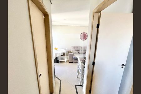 Corredor de apartamento à venda com 2 quartos, 49m² em Parque Mandaqui, São Paulo