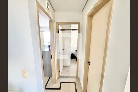 Corredor de apartamento à venda com 2 quartos, 49m² em Parque Mandaqui, São Paulo