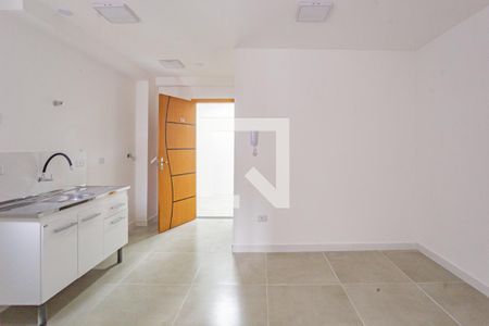 Sala e cozinha  de apartamento para alugar com 1 quarto, 33m² em Cursino, São Paulo