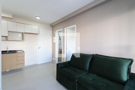 Sala/Cozinha de apartamento para alugar com 2 quartos, 46m² em Pompeia, São Paulo