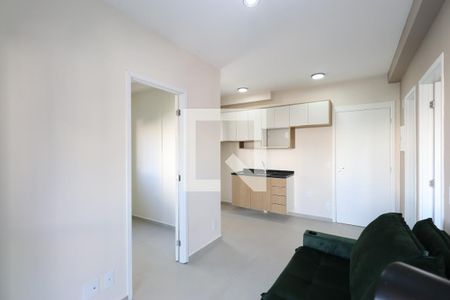 Sala/Cozinha de apartamento para alugar com 2 quartos, 46m² em Pompeia, São Paulo