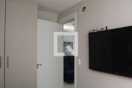 Quarto 1 de apartamento para alugar com 2 quartos, 57m² em Pechincha, Rio de Janeiro
