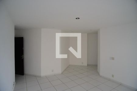 Sala de apartamento para alugar com 2 quartos, 85m² em Barra da Tijuca, Rio de Janeiro