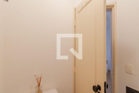 Lavabo de apartamento para alugar com 1 quarto, 52m² em Moema, São Paulo