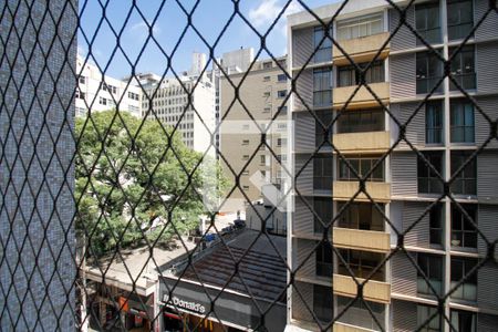Vista da Sala de Estar e Jantar de apartamento para alugar com 2 quartos, 116m² em Jardim Paulista, São Paulo