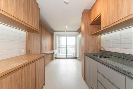 Cozinha de apartamento à venda com 1 quarto, 30m² em Vila Cordeiro, São Paulo