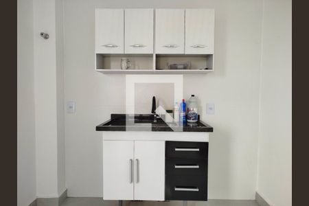 Cozinha de kitnet/studio para alugar com 1 quarto, 40m² em Vila Esperança, São Paulo
