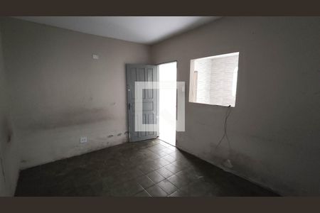 Casa 1 - Quarto 2 de casa à venda com 4 quartos, 375m² em Vila Carmosina, São Paulo