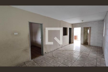 Casa 1 - Sala de casa à venda com 4 quartos, 375m² em Vila Carmosina, São Paulo