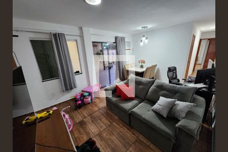 Sala de casa para alugar com 2 quartos, 200m² em Inhoaiba, Rio de Janeiro