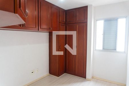 Quarto 1 de apartamento para alugar com 2 quartos, 49m² em Vila Guarani, São Paulo