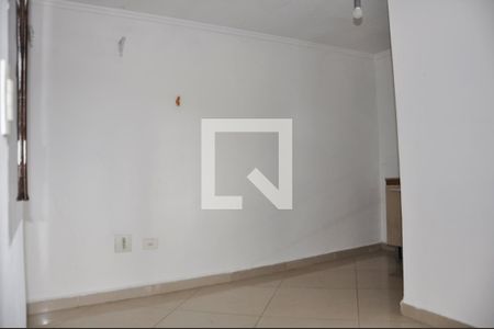 Detalhe - Quarto com Suíte de casa para alugar com 1 quarto, 75m² em Vila Cruz das Almas, São Paulo