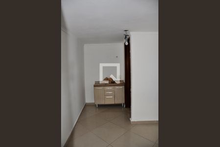 Detalhe - Quarto com Suíte de casa para alugar com 1 quarto, 75m² em Vila Cruz das Almas, São Paulo