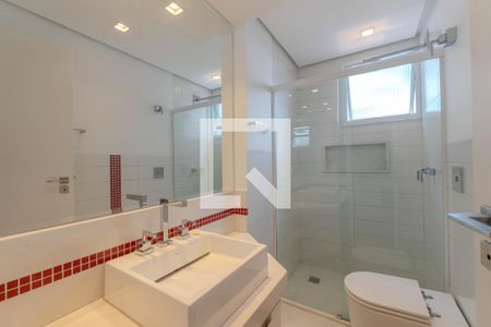 Banheiro da Suíte 1 de apartamento para alugar com 2 quartos, 126m² em Liberdade, São Paulo