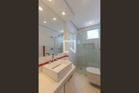 Banheiro da Suíte 1 de apartamento para alugar com 2 quartos, 126m² em Liberdade, São Paulo