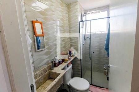 Banheiro  de apartamento para alugar com 2 quartos, 44m² em Jardim Maria Duarte, São Paulo