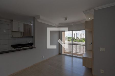 Sala de Estar/Jantar  de apartamento para alugar com 3 quartos, 72m² em Jardim Santa Izabel, Hortolândia