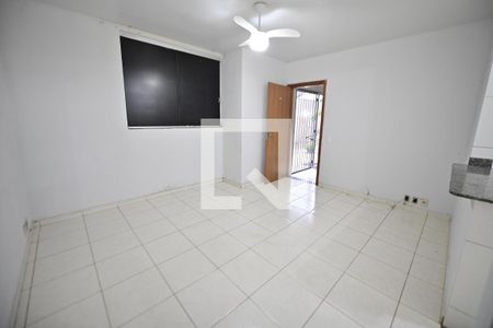 Apartamento para alugar com 2 quartos, 52m² em Vila Rosa, Goiânia