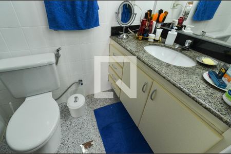Banheiro Suíte de apartamento para alugar com 3 quartos, 90m² em Santo Antônio, Belo Horizonte