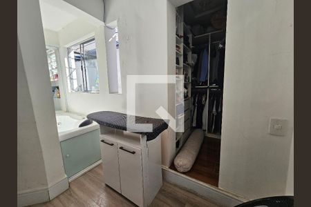 Suite de casa para alugar com 3 quartos, 125m² em Jardim Campo Limpo, São Paulo