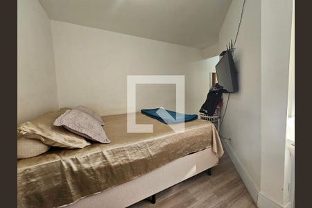 Suite de casa para alugar com 3 quartos, 125m² em Jardim Campo Limpo, São Paulo