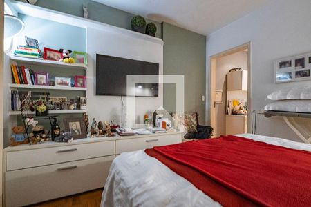 Suíte 1 de casa à venda com 2 quartos, 350m² em Jardim Europa, São Paulo