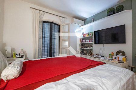 Suíte 1 de casa à venda com 2 quartos, 350m² em Jardim Europa, São Paulo