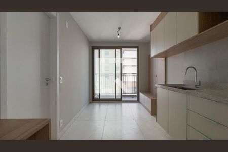 Sala e Cozinha de apartamento para alugar com 1 quarto, 30m² em Campo Belo, São Paulo