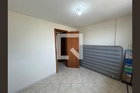 Quarto 1 de apartamento para alugar com 2 quartos, 90m² em Vila Valqueire, Rio de Janeiro