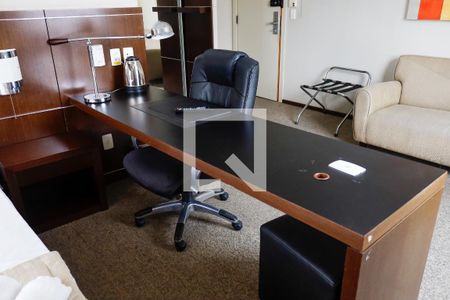 Escritório de apartamento para alugar com 1 quarto, 32m² em Vila Osasco, Osasco