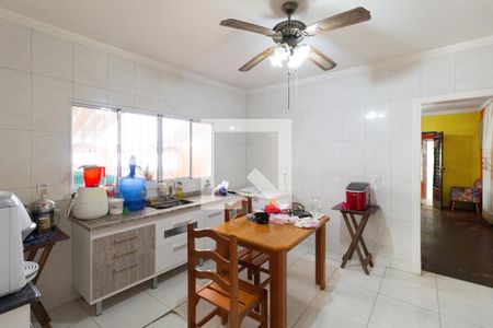 Cozinha de casa à venda com 2 quartos, 260m² em Pestana, Osasco