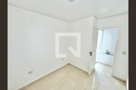 Quarto 1 de kitnet/studio para alugar com 2 quartos, 80m² em Jardim Primavera, São Paulo
