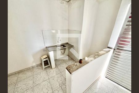 Sala/Cozinha de kitnet/studio para alugar com 1 quarto, 35m² em Jardim Primavera, São Paulo