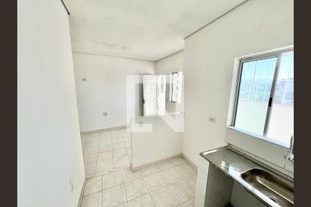 Sala/Cozinha de kitnet/studio para alugar com 1 quarto, 35m² em Jardim Primavera, São Paulo
