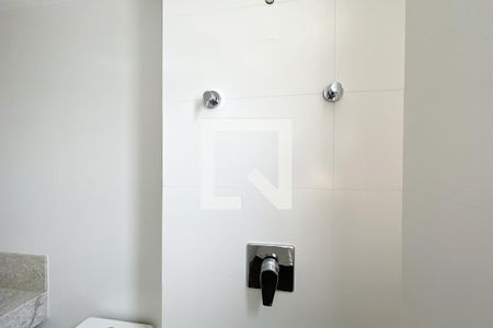 Banheiro da Suíte 1 de apartamento à venda com 3 quartos, 73m² em Santa Efigênia, Belo Horizonte