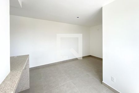 Sala de apartamento à venda com 3 quartos, 73m² em Santa Efigênia, Belo Horizonte