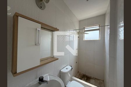 Banheiro de apartamento para alugar com 1 quarto, 49m² em Pechincha, Rio de Janeiro