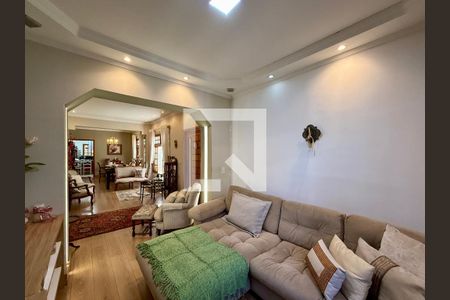 Sala  de casa à venda com 3 quartos, 220m² em Vila Congonhas, São Paulo