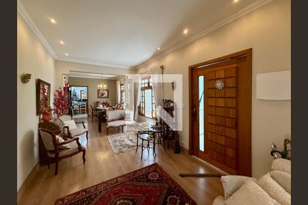 Sala  de casa à venda com 3 quartos, 220m² em Vila Congonhas, São Paulo