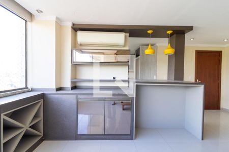 Sala de apartamento à venda com 2 quartos, 124m² em Cristal, Porto Alegre