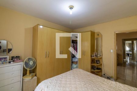 Suíte de casa à venda com 2 quartos, 300m² em Vila Guilhermina, São Paulo