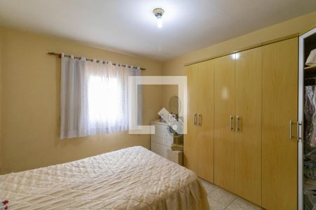 Suíte de casa à venda com 2 quartos, 300m² em Vila Guilhermina, São Paulo