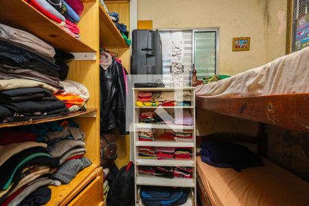 Quarto 2 de casa à venda com 2 quartos, 62m² em Parque Regina, São Paulo