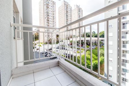 Varanda de apartamento para alugar com 2 quartos, 44m² em Jardim Santa Tereza, Carapicuíba