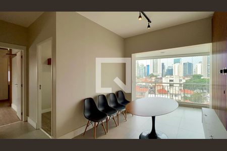 Sala de apartamento à venda com 2 quartos, 82m² em Pinheiros, São Paulo