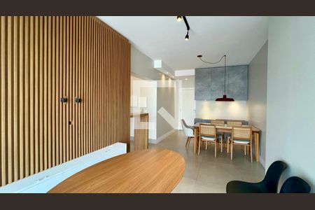 Sala de apartamento à venda com 2 quartos, 82m² em Pinheiros, São Paulo